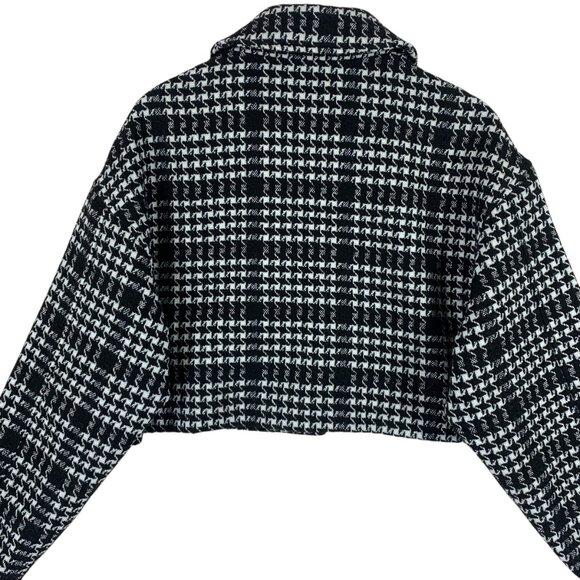 Crop short jacket coat bouclé Puff Sleeve black & white SZ small DYNAMITE - Picture 9 of 13